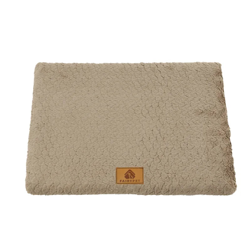 Tapis moelleux marron clair