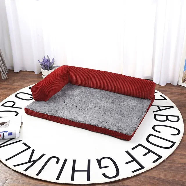 Tapis avec rebord rouge